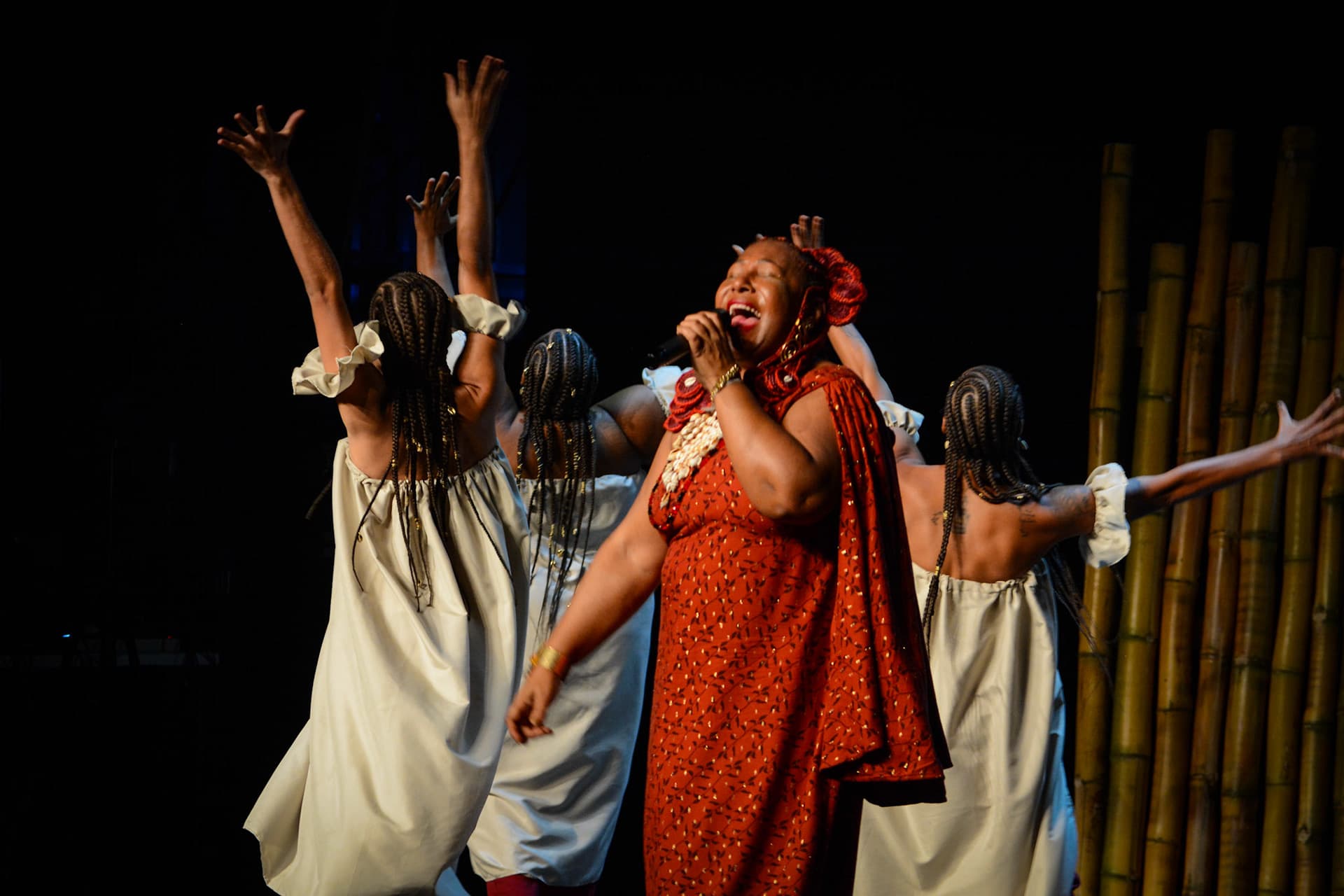 Nilze Benedicto - Teatro Municipal de Sao Gonçalo